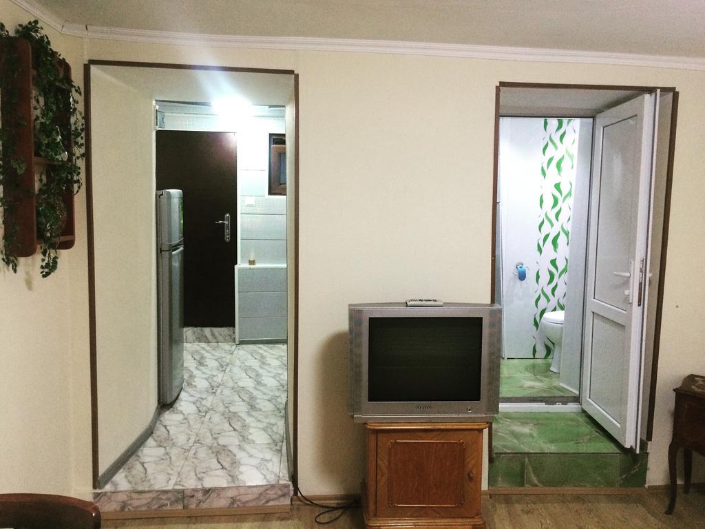 Lelas Apartment Tbilisi Esterno foto